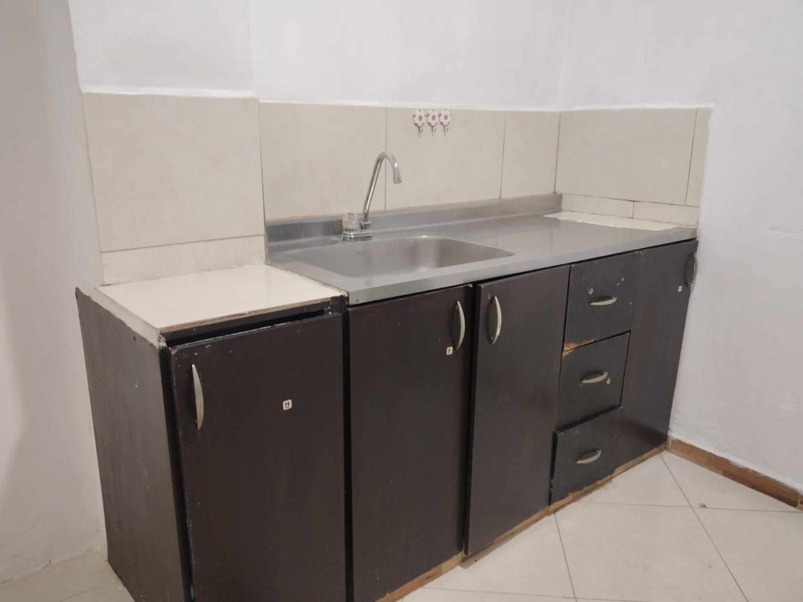 APARTAESTUDIO EN ARRIENDO EN LA CANDELARIA COD 10620 