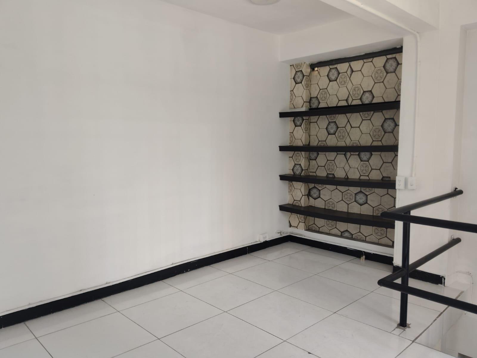 LOCAL TIPO BURBUJA  EN ARRIENDO EN LA CANDELARIA  COD 10690
