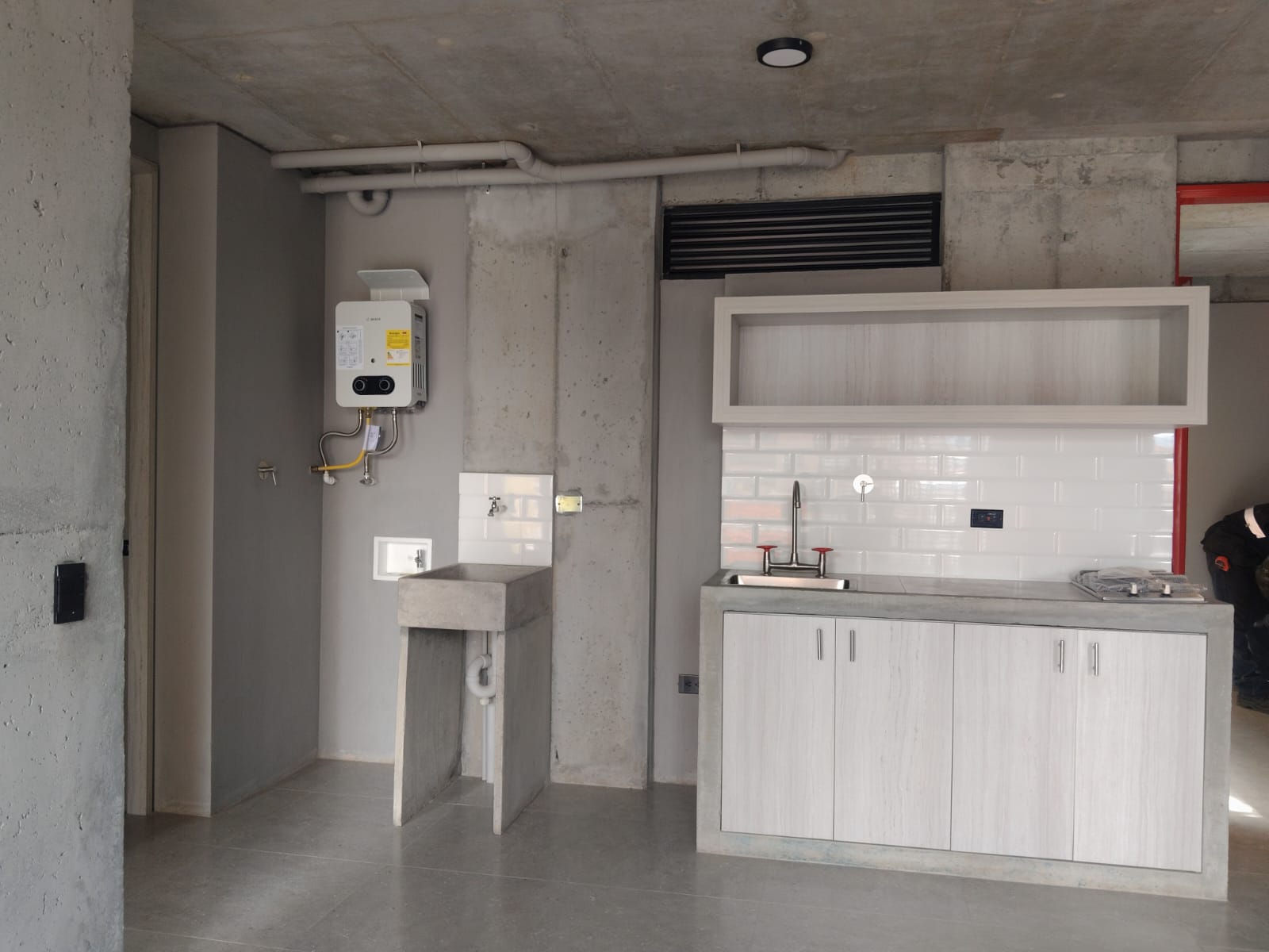 APARTAMENTO EN ARRIENDO EN PRADO CENTRO  COD  10731 