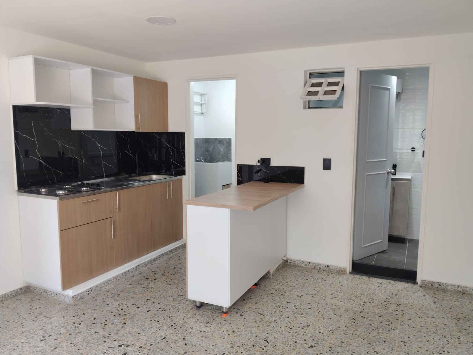 APARTAESTUDIO EN ARRIENDO EN BOSTON COD  10730 