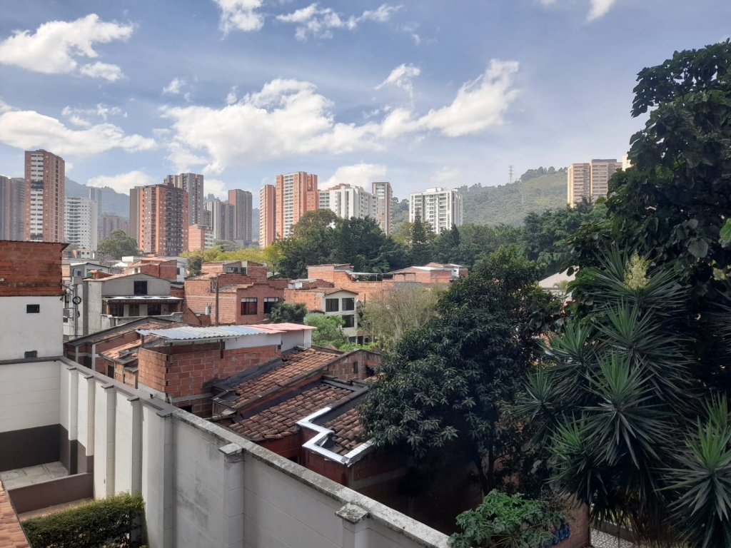 APARTAMENTO EN ARRIENDO EN SABANETA COD 8303 - Foto 9
