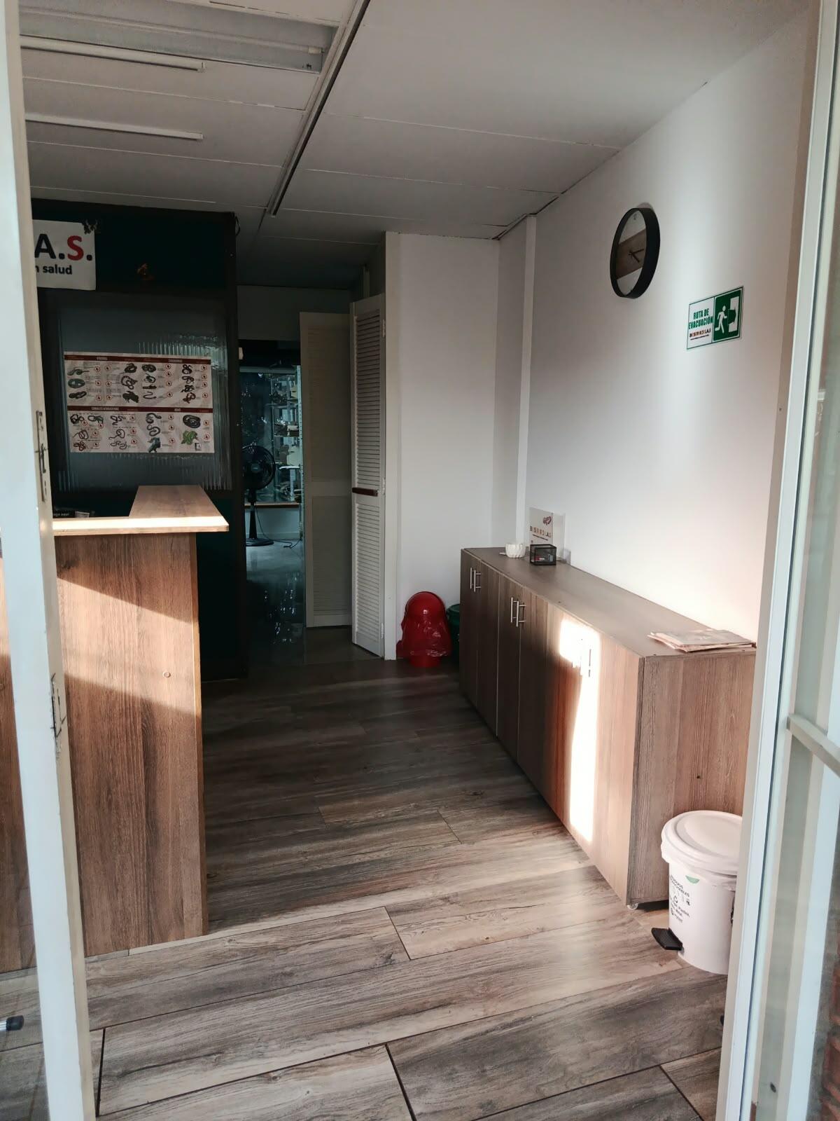 OFICINA EN ARRIENDO EN LA VILLA DEL ABURRA COD 10886 - Foto 1