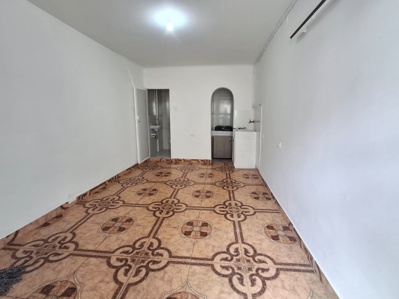 EXCELENTE APARTAESTUDIO PARA ARRIENDO EN ITAGUI COD 10926 - Foto 3