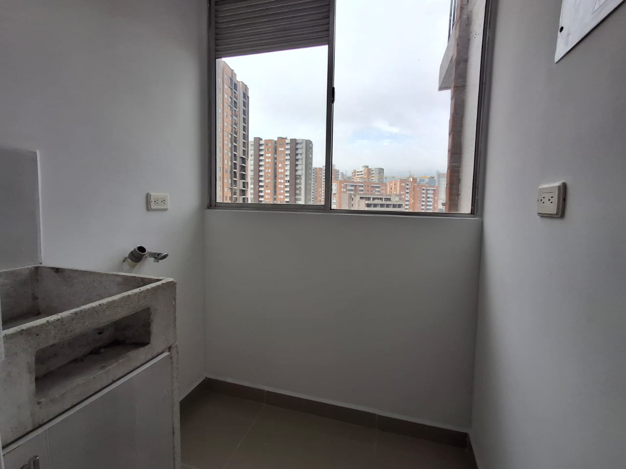 APARTAMENTO EN ARRIENDO EN SABANETA COD 9359 - Foto 10