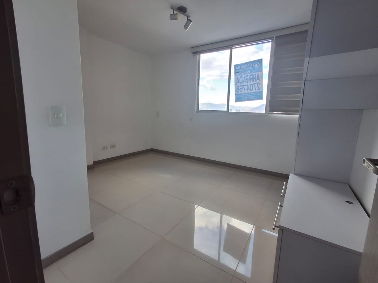 APARTAMENTO EN ARRIENDO EN SABANETA COD 9397 - Foto 5