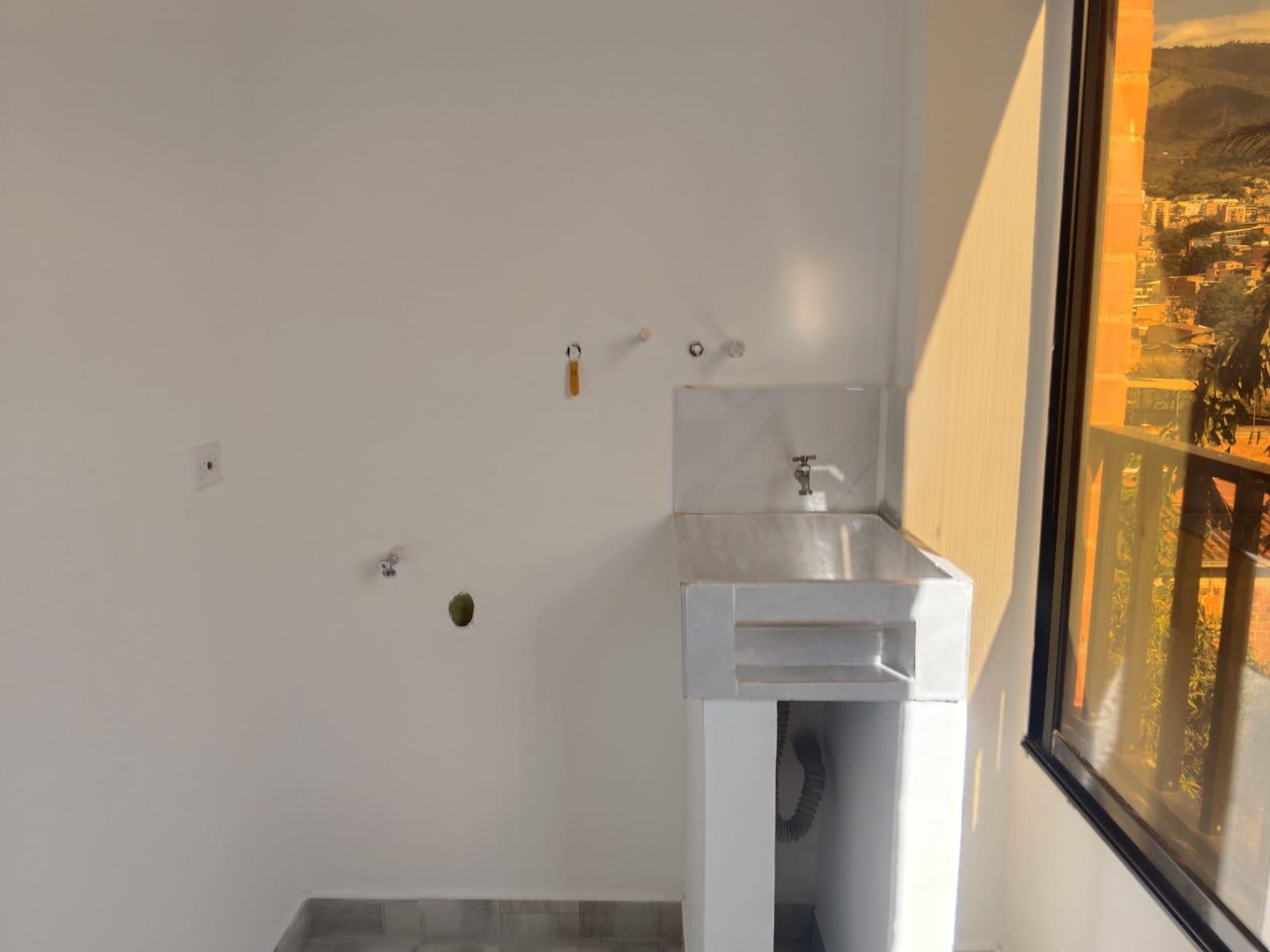 APARTAMENTO EN ARRIENDO EN BOSTON COD 10887 - Foto 9