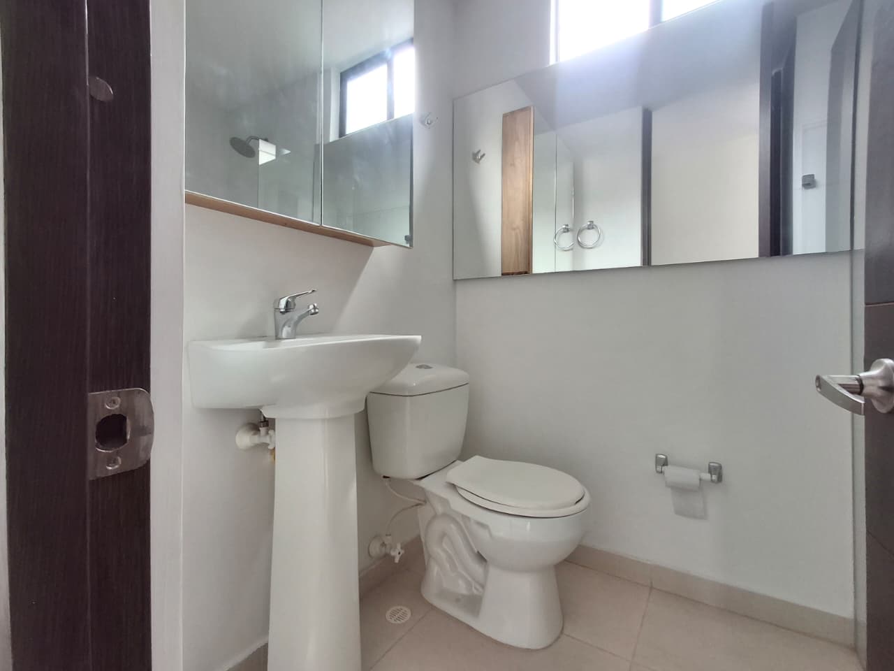 APARTAMENTO EN ARRIENDO EN ENVIGADO COD 10762 - Foto 7