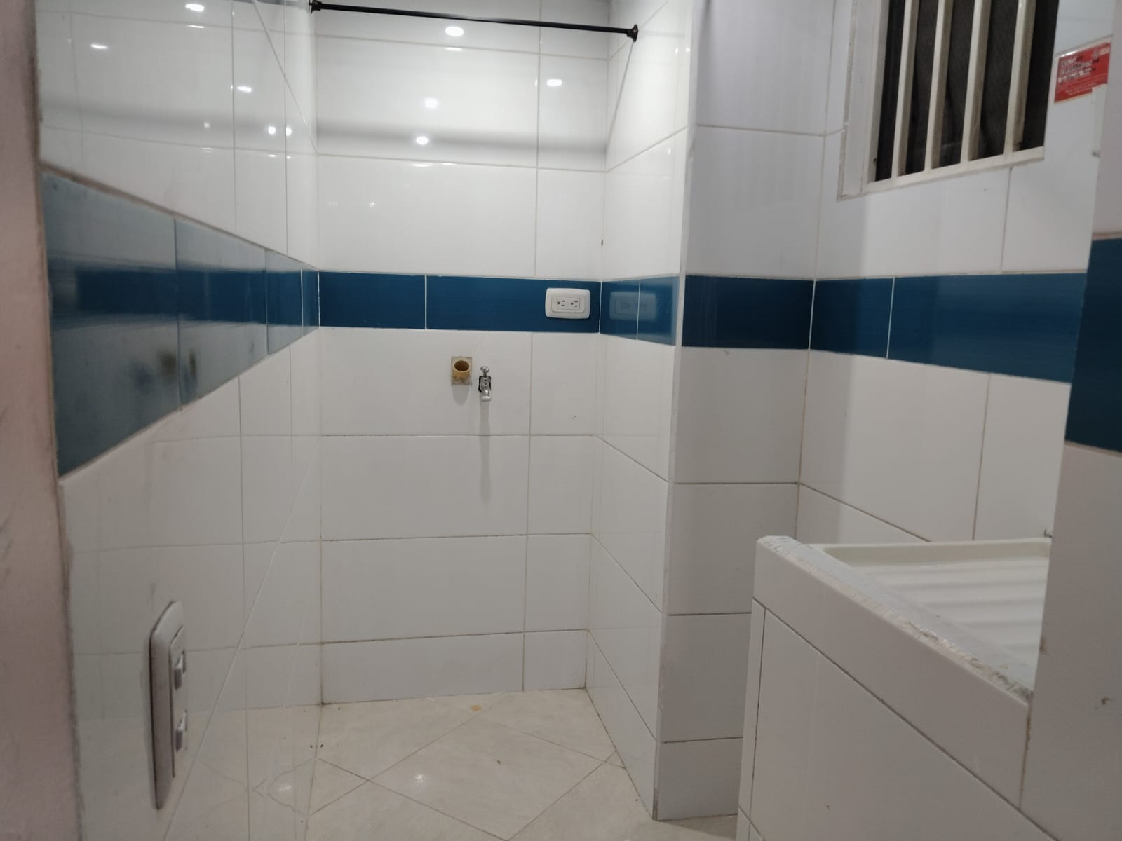 APARTAESTUDIO EN ARRIENDO EN LA CANDELARIA COD 10748 - Foto 5