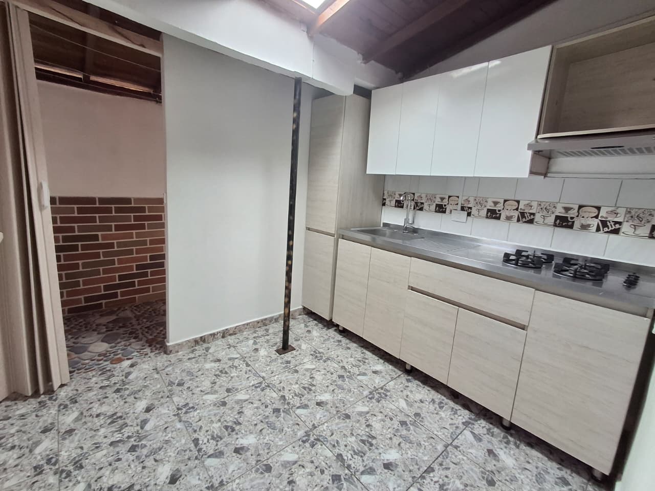 CASA EN ARRIENDO EN LA ESTRELLA COD 10906 - Foto 2
