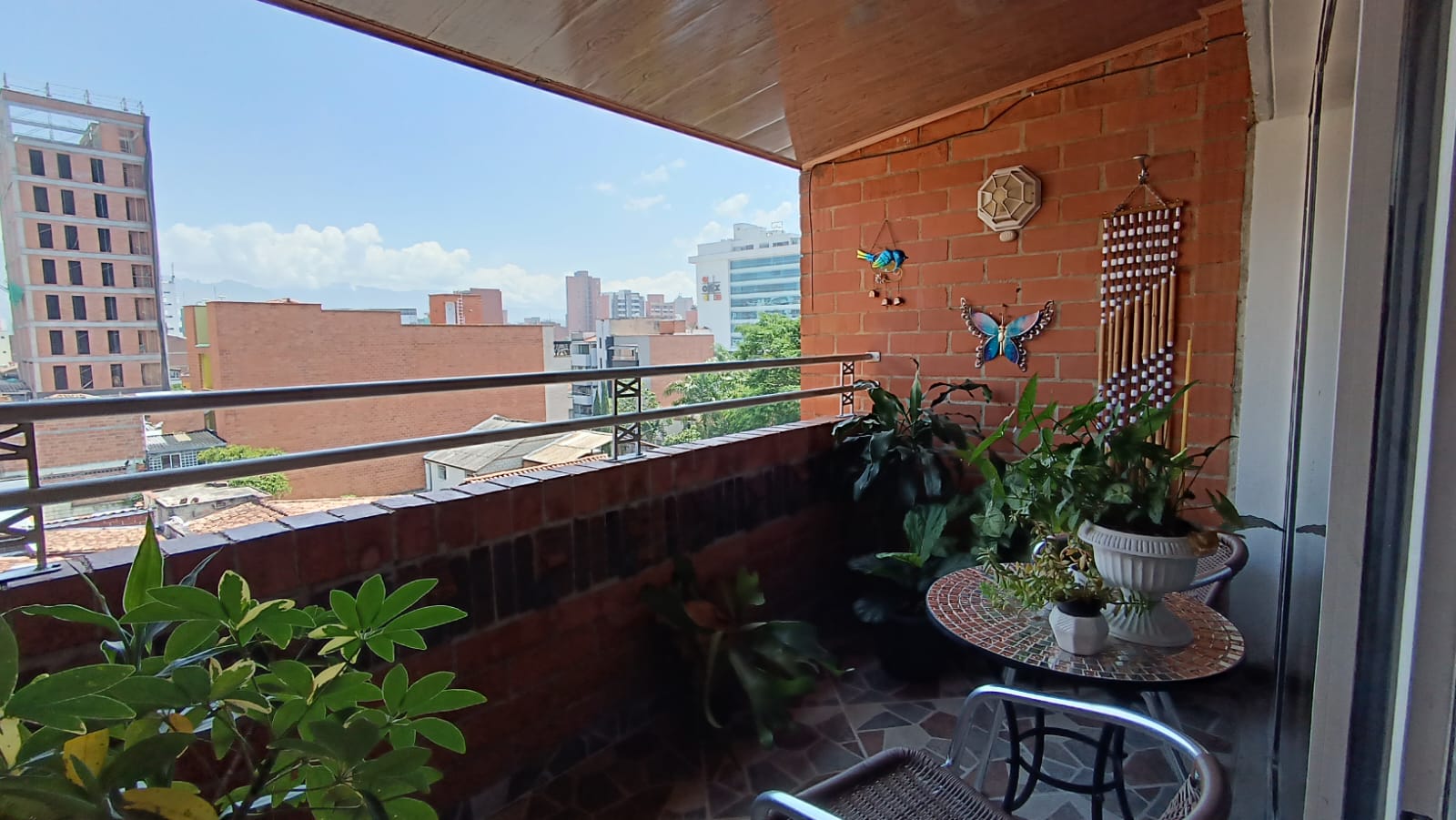APARTAMENTO EN VENTA EN LAURELES LA CASTELLANA COD 9708 - Foto 12