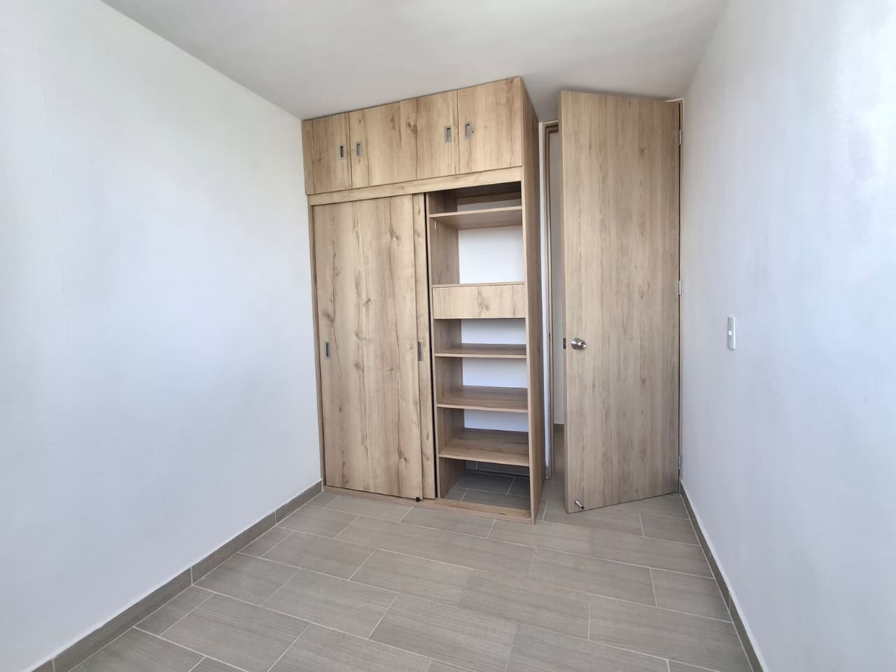 APARTAMENTO EN VENTA EN RIONEGRO COD 10002 - Foto 8