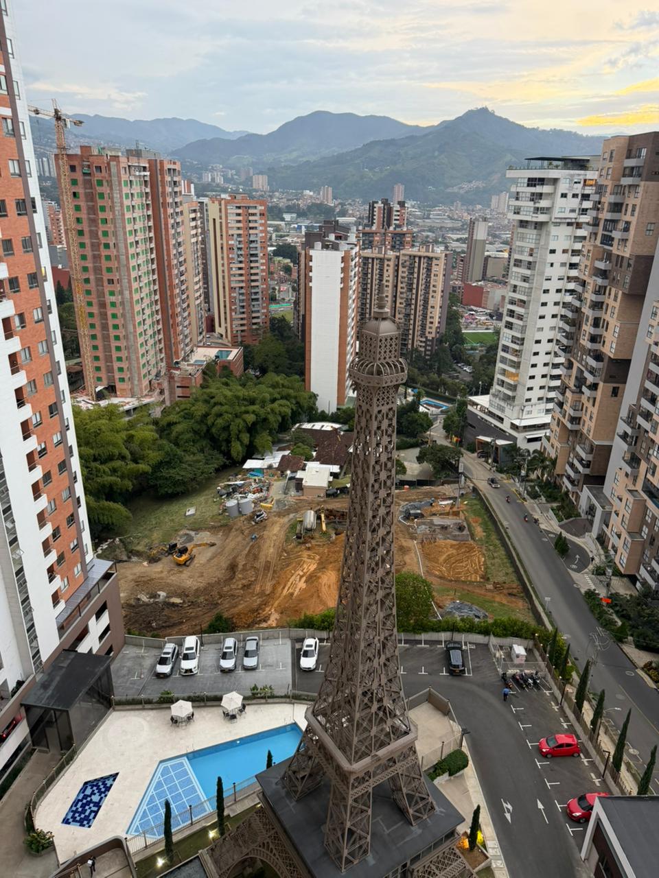 APARTAMENTO EN VENTA EN SABANETA LAS LOMITAS COD 10472  - Foto 5