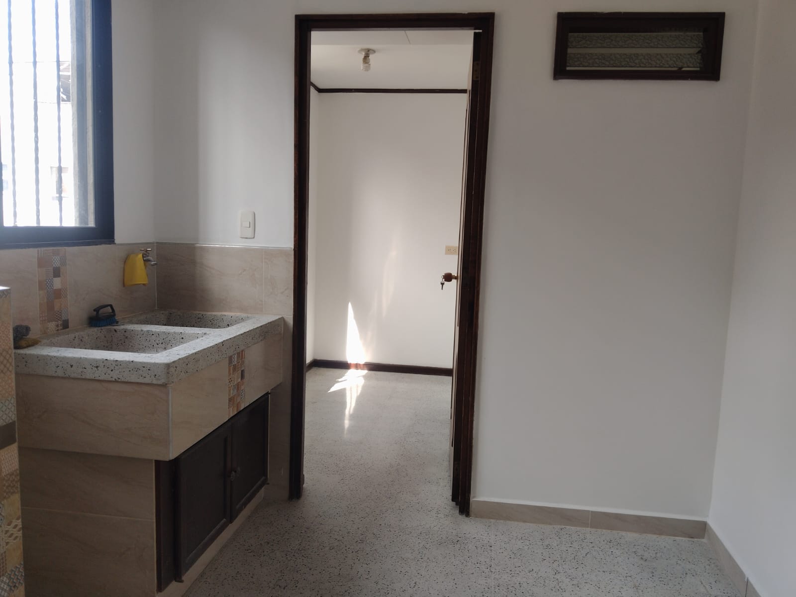 APARTAMENTO EN ARRIENDO EN LA CANDELARIA COD  10644 - Foto 13