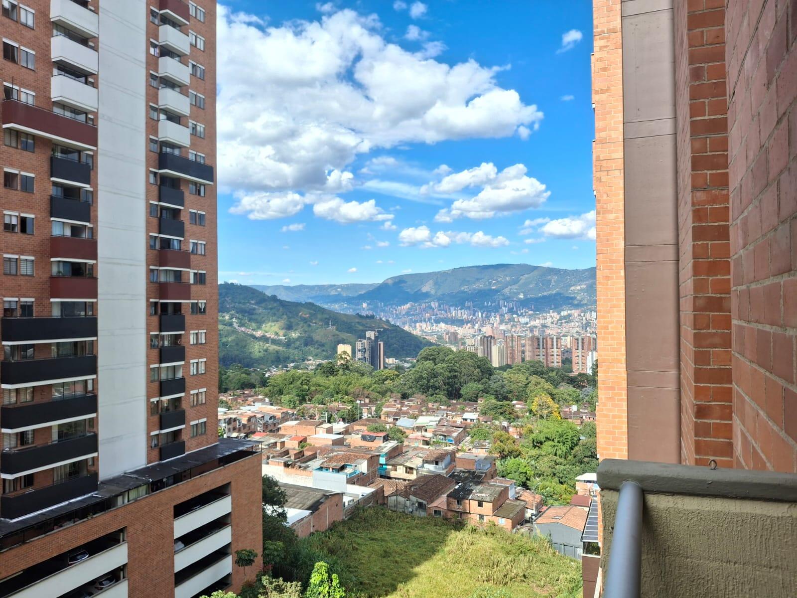 APARTAMENTO EN ARRIENDO EN SABANETA COD 10816 - Foto 13