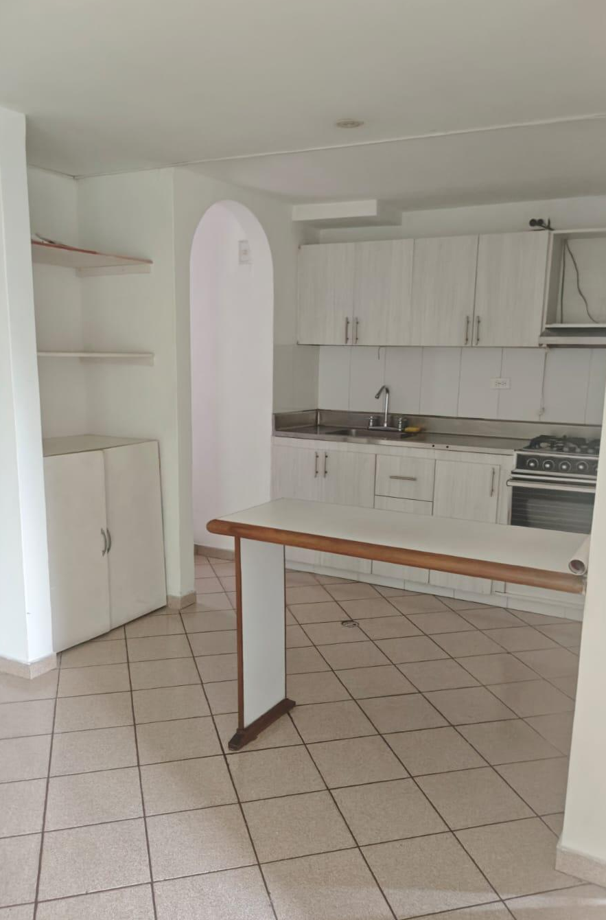 APARTAESTUDIOS EN VENTA EN LA VILLA DEL ABURRA COD 10806 - Foto 4