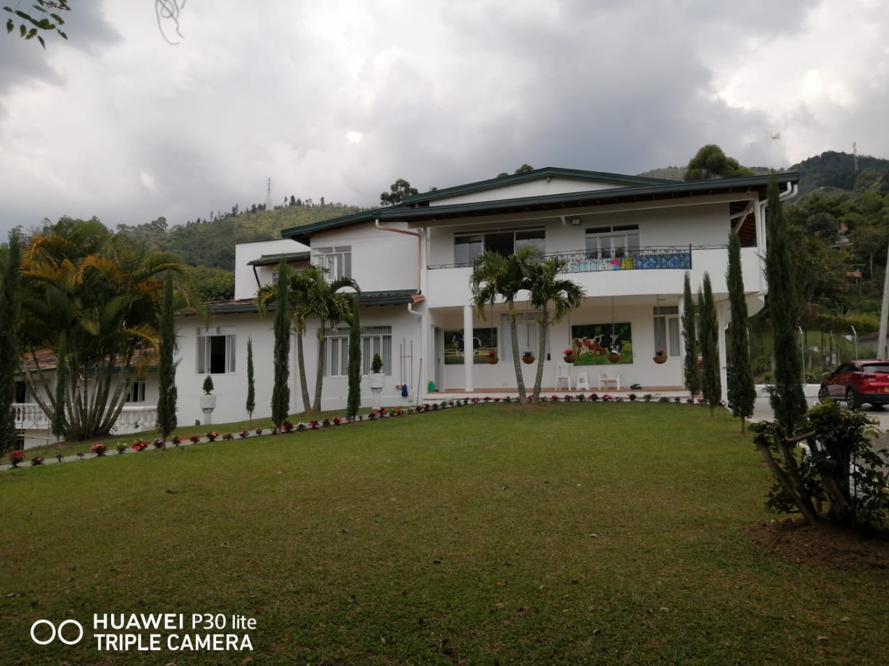 FINCA EN ARRIENDO EN SABANETA COD 7810