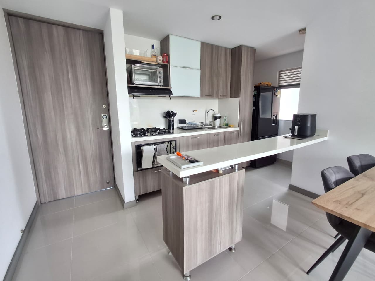 APARTAMENTO EN ARRIENDO EN ENVIGADO COD 10253