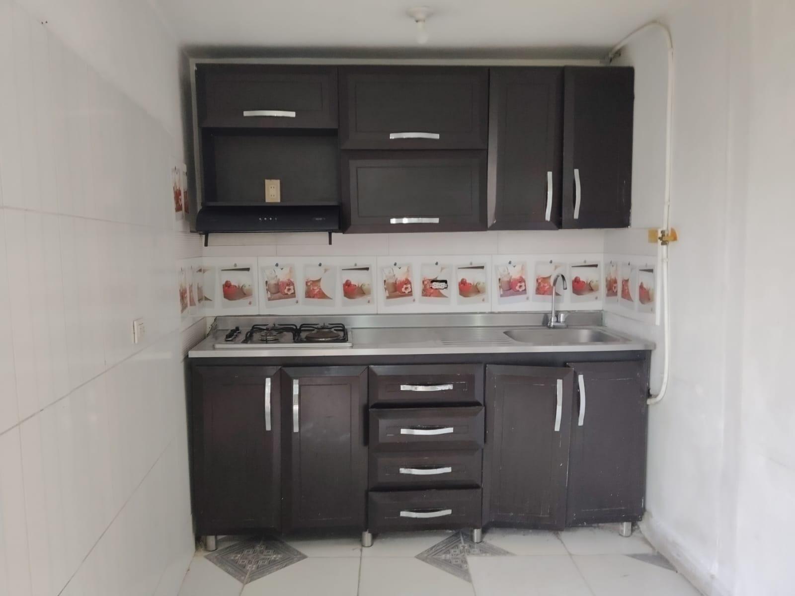 CASA LOCAL EN ARRIENDO EN BUENOS AIRES COD 10435