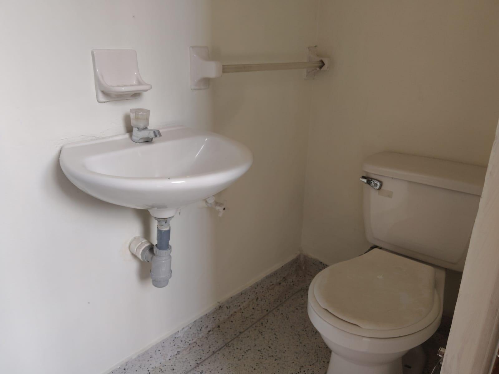 APARTAMENTO EN ARRIENDO EN LA CANDELARIA COD  10644 - Foto 12