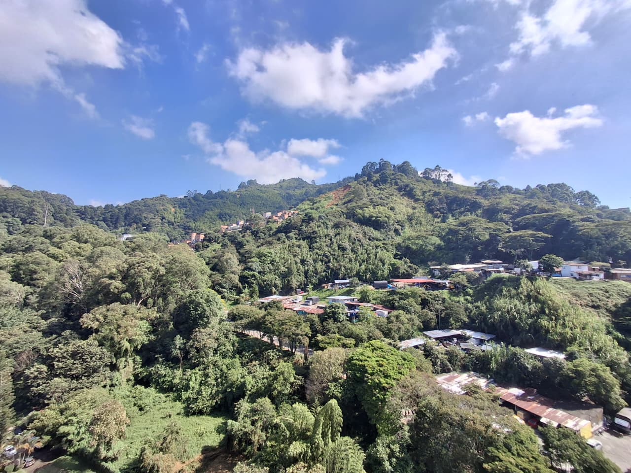 APARTAMENTO EN VENTA EN ITAGUI COD 10669 - Foto 13
