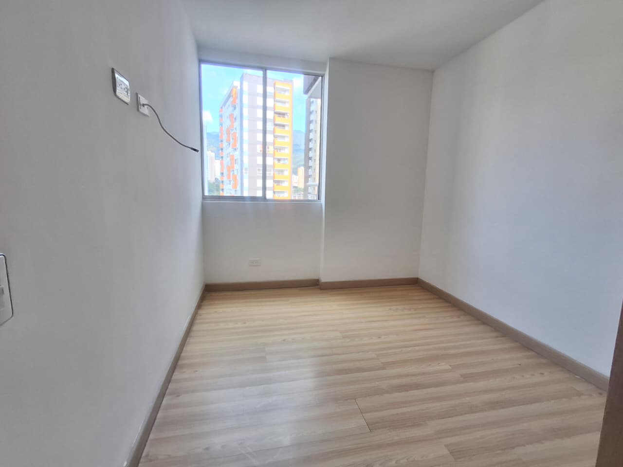 APARTAMENTO EN ARRIENDO EN SABANETA COD 10723 - Foto 6