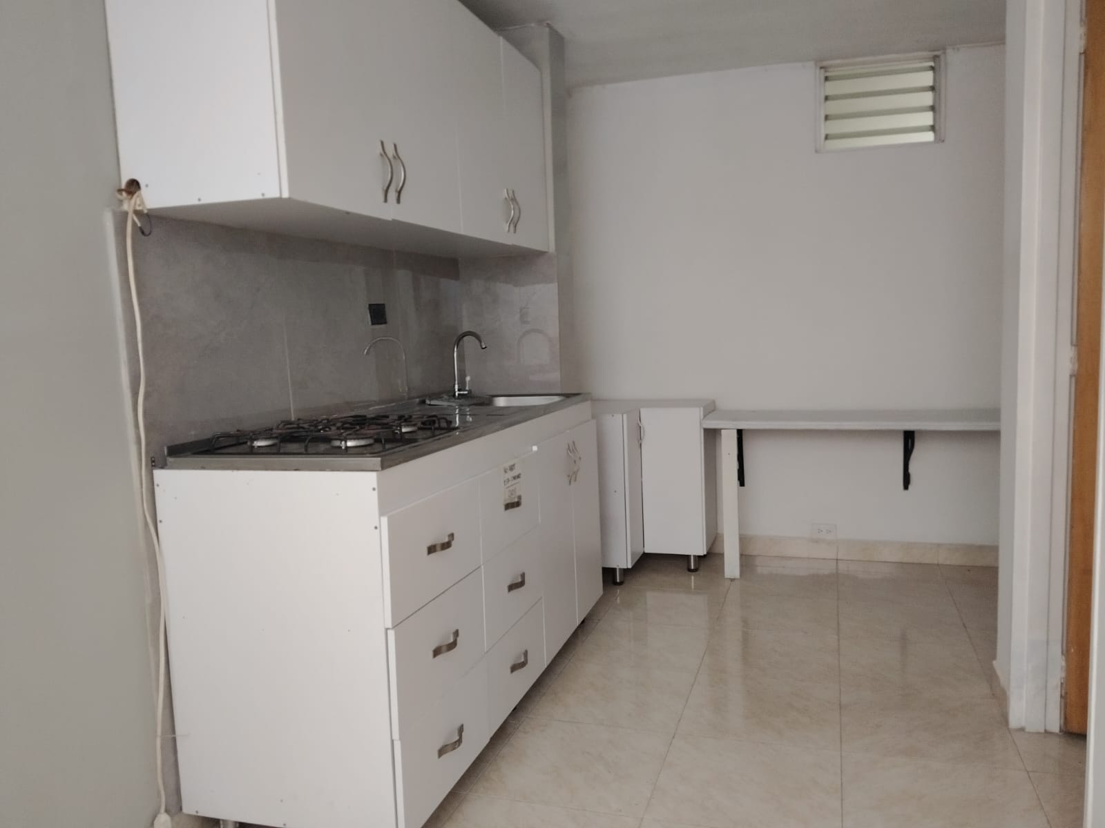 APARTAMENTO EN ARRIENDO EN BOSTON COD 10741 - Foto 2