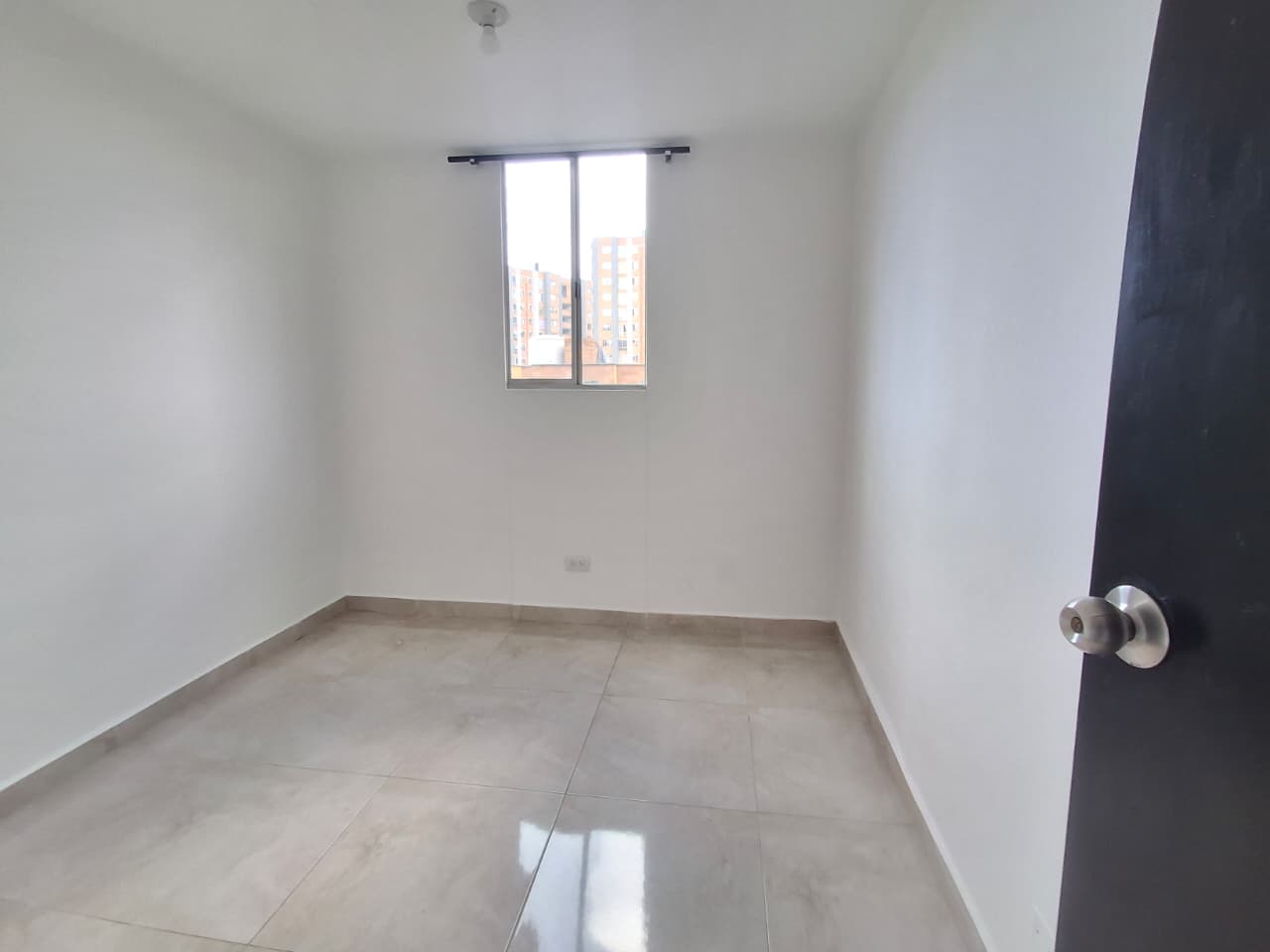 APARTAMENTO EN ARRIENDO EN MEDELLIN COD 10804 - Foto 6