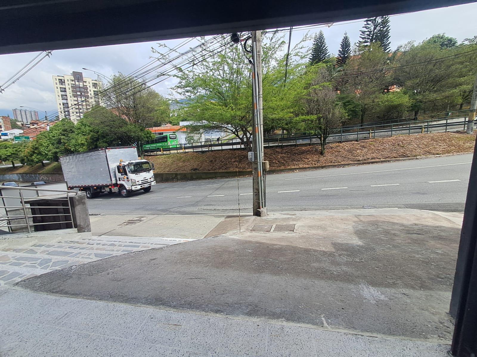 LOCAL EN ARRIENDO EN ROBLEDO COD 10812 - Foto 12
