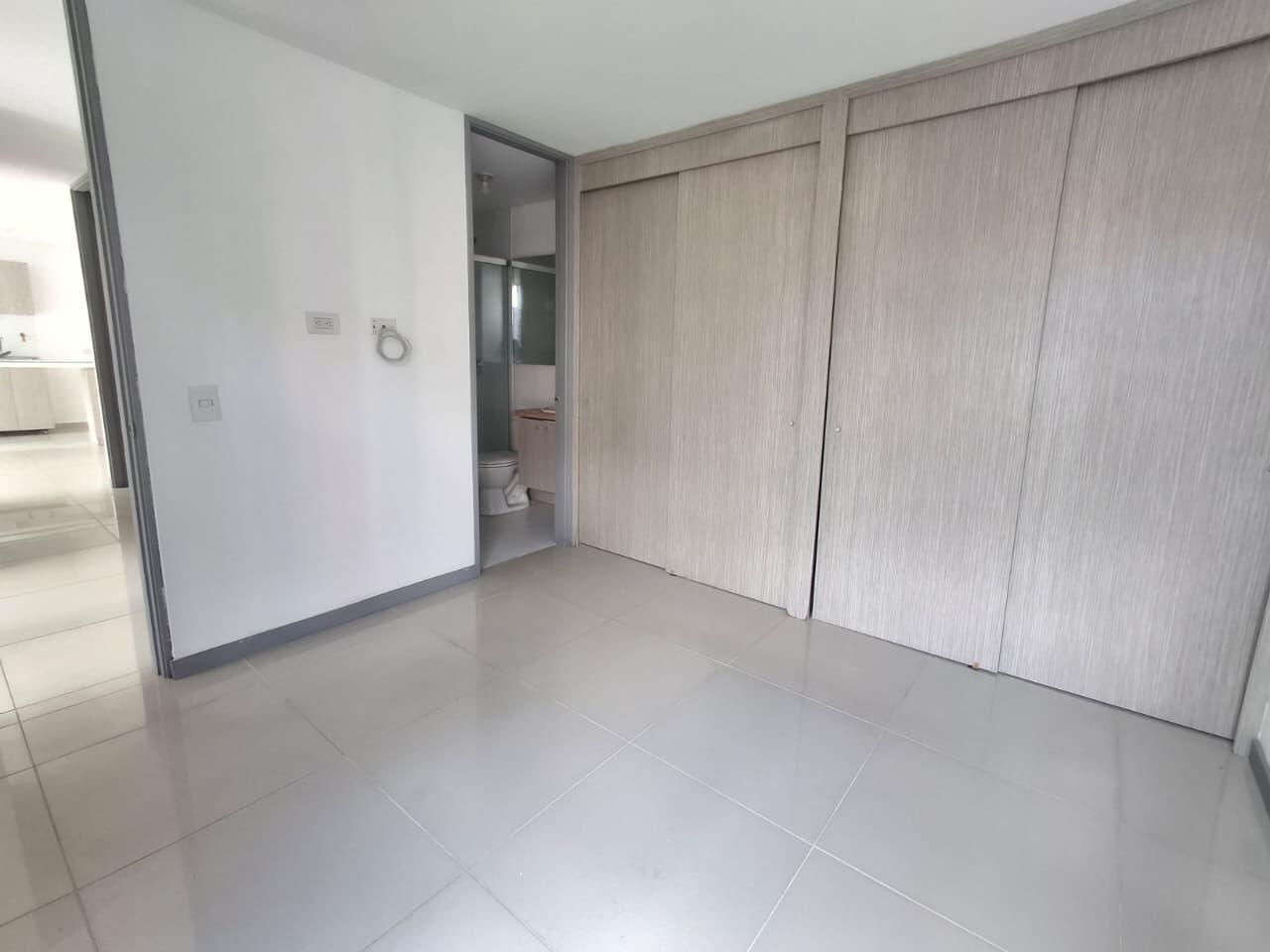 APARTAMENTO EN ARRIENDO EN SABANETA COD 10828 - Foto 5