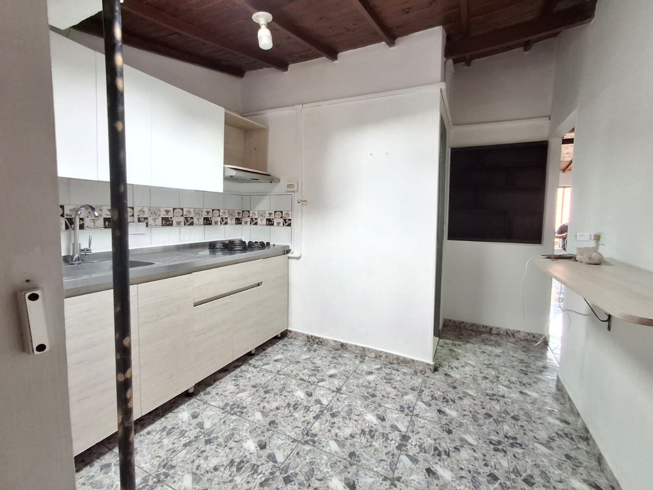 CASA EN ARRIENDO EN LA ESTRELLA COD 10906 - Foto 4