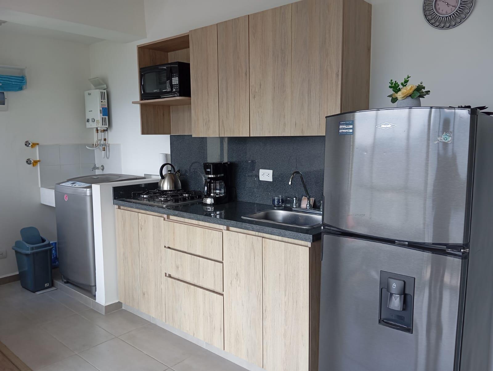 APARTAMENTO EN ARRIENDO EN SABANETA COD 10415