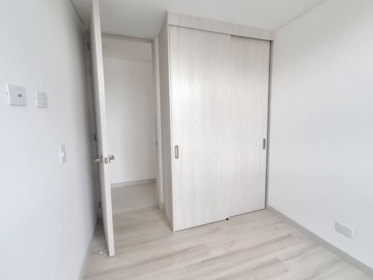 APARTAMENTO EN ARRIENDO EN LA ESTRELLA COD 10717 - Foto 5