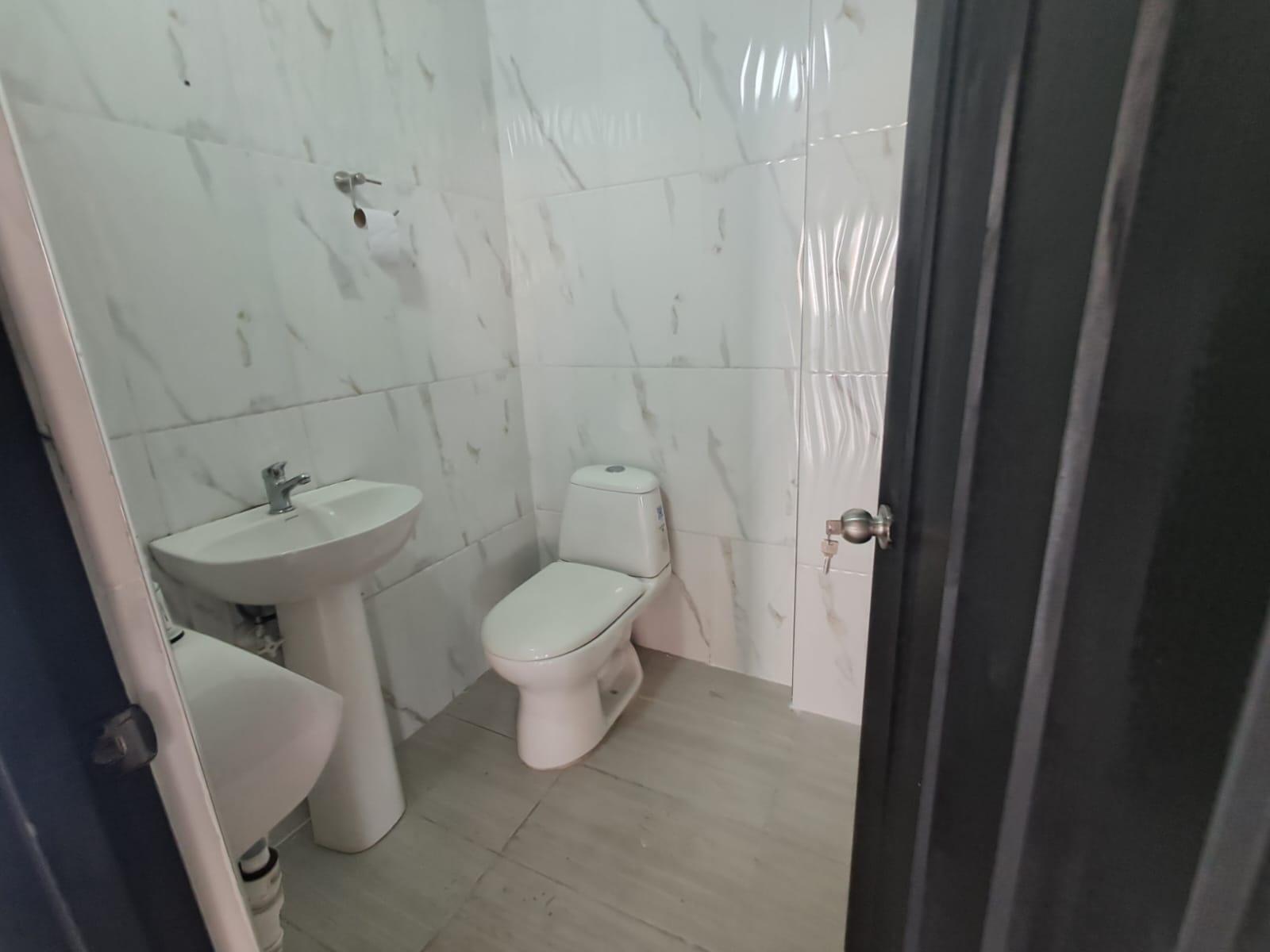 LOCAL EN ARRIENDO EN ROBLEDO COD 10812 - Foto 8
