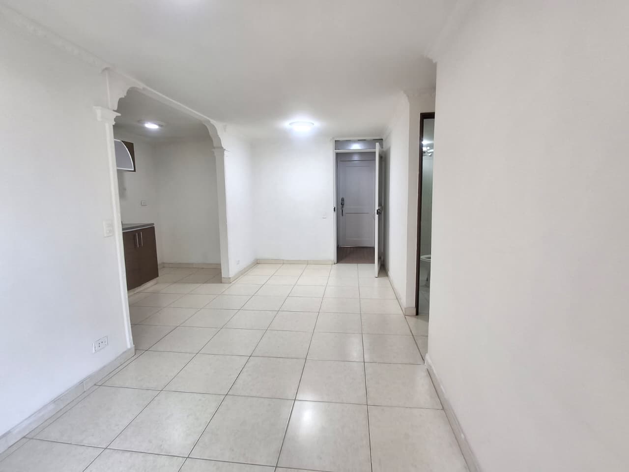 APARTAMENTO EN ARRIENDO EN ENVIGADO COD 10859 - Foto 4