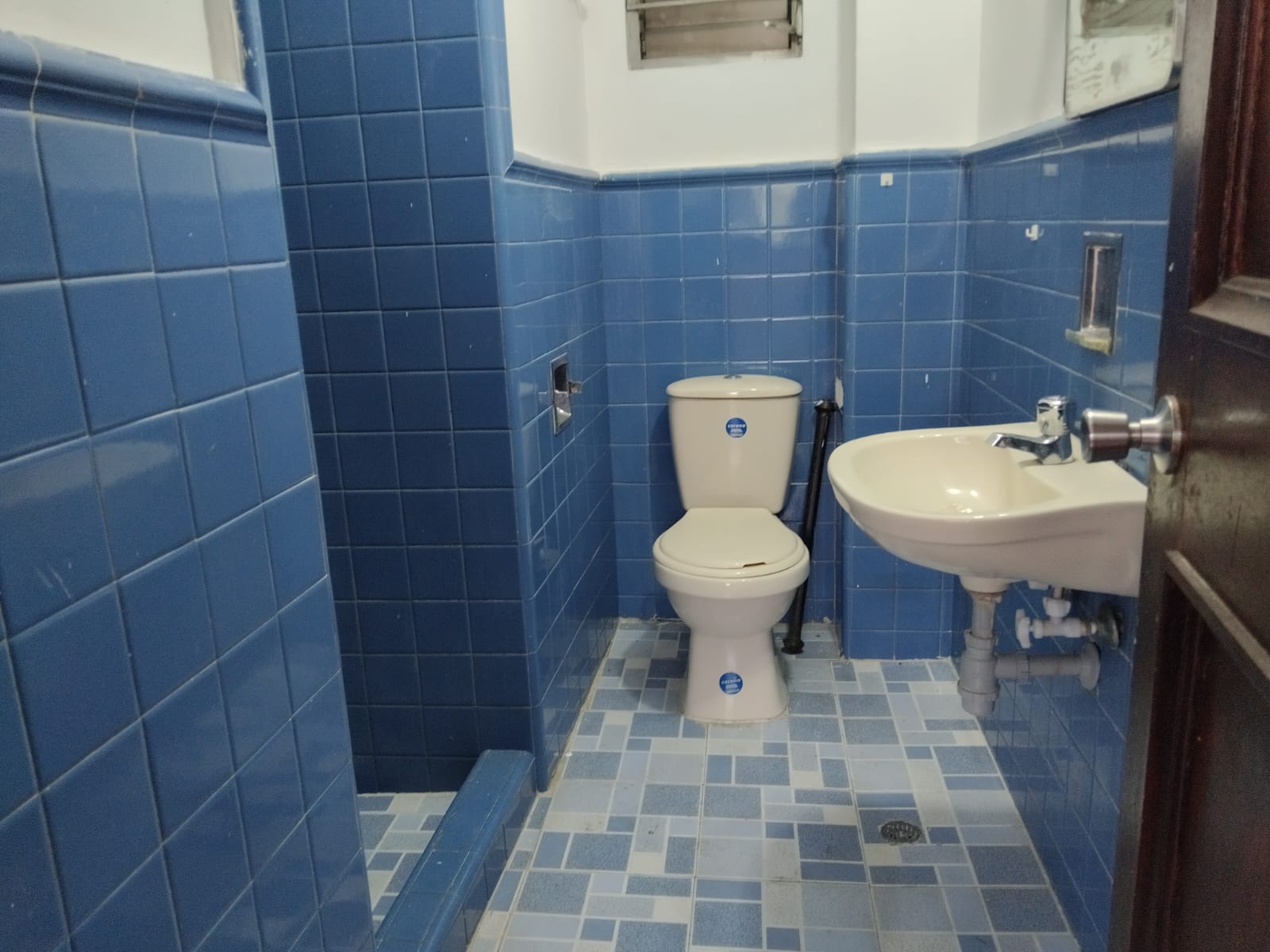 APARTAMENTO EN ARRIENDO EN LA CANDELARIA COD 10861  - Foto 15