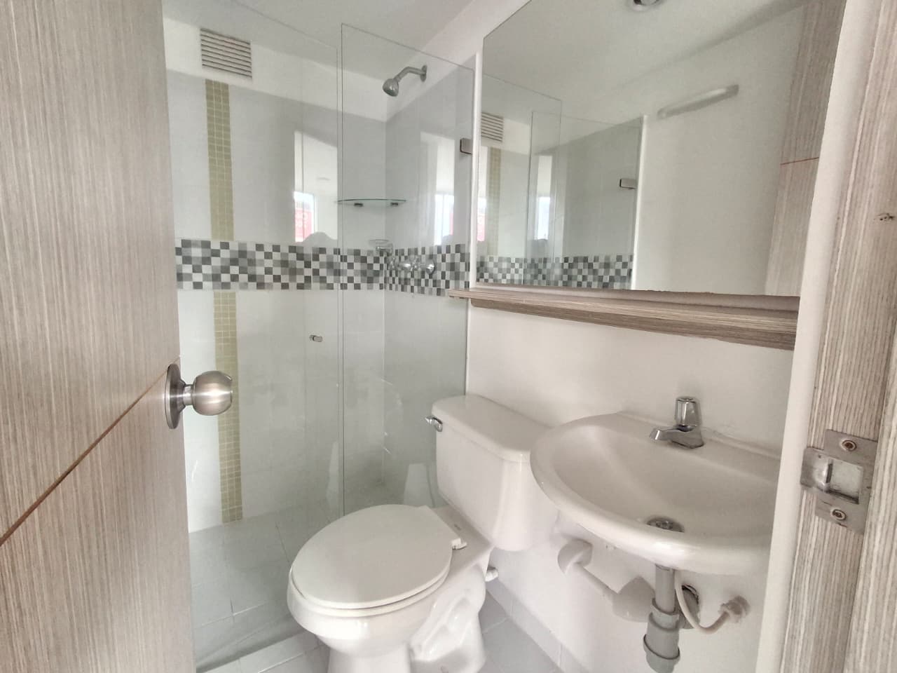 APARTAMENTO EN ARRIENDO SAN ANTONIO DE PRADO COD 10915 - Foto 20