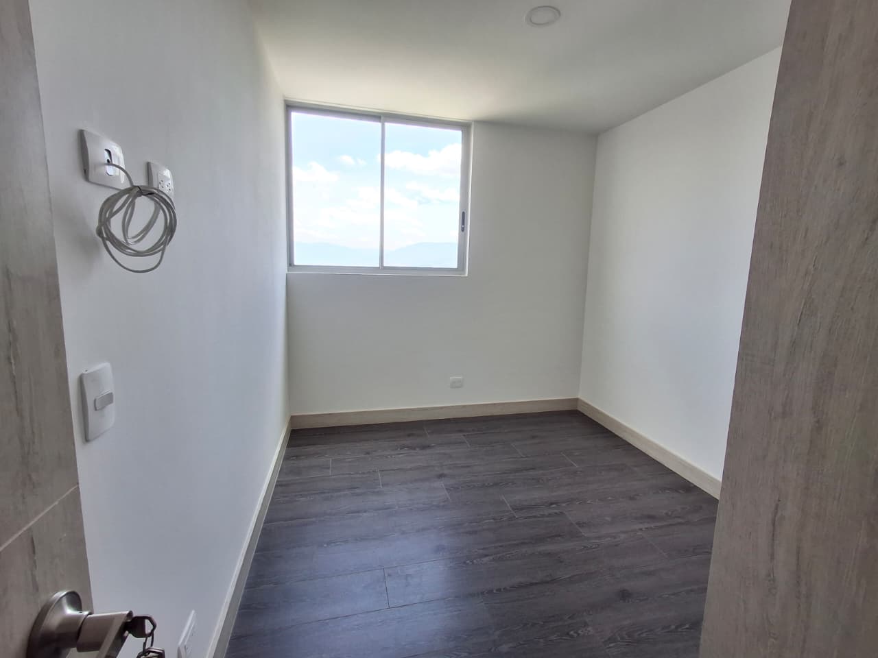 APARTAMENTO EN ARRIENDO EN SABANETA COD 10098 - Foto 11