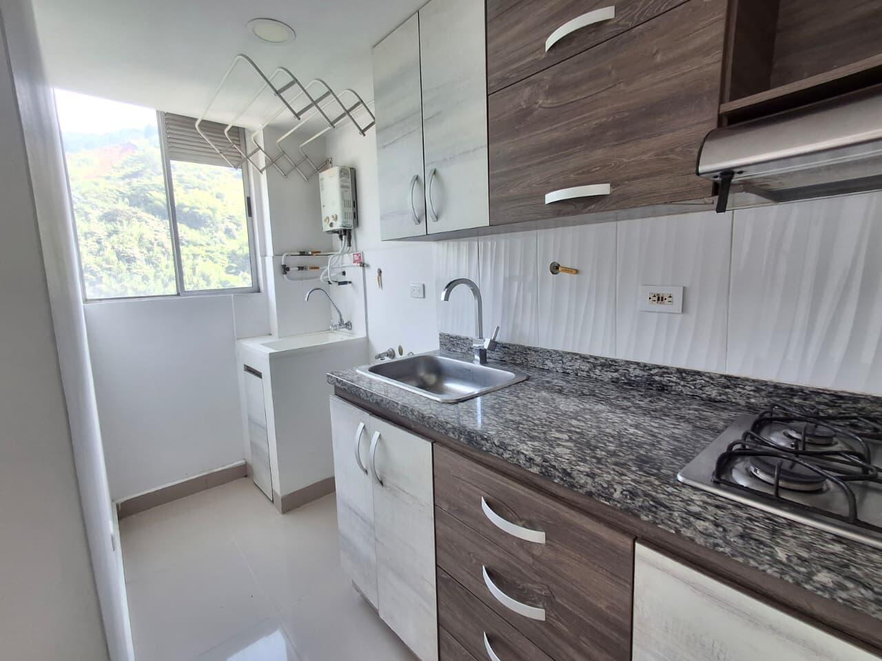 APARTAMENTO EN VENTA EN ITAGUI COD 10669 - Foto 11