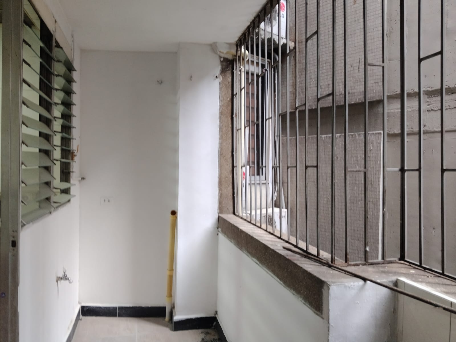 APARTAMENTO EN ARRIENDO EN LA CANDELARIA COD 10861  - Foto 16
