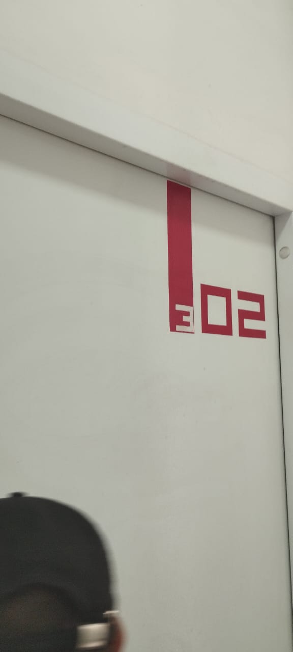 OFICINA EN ARRIENDO CENTRO COD 9755