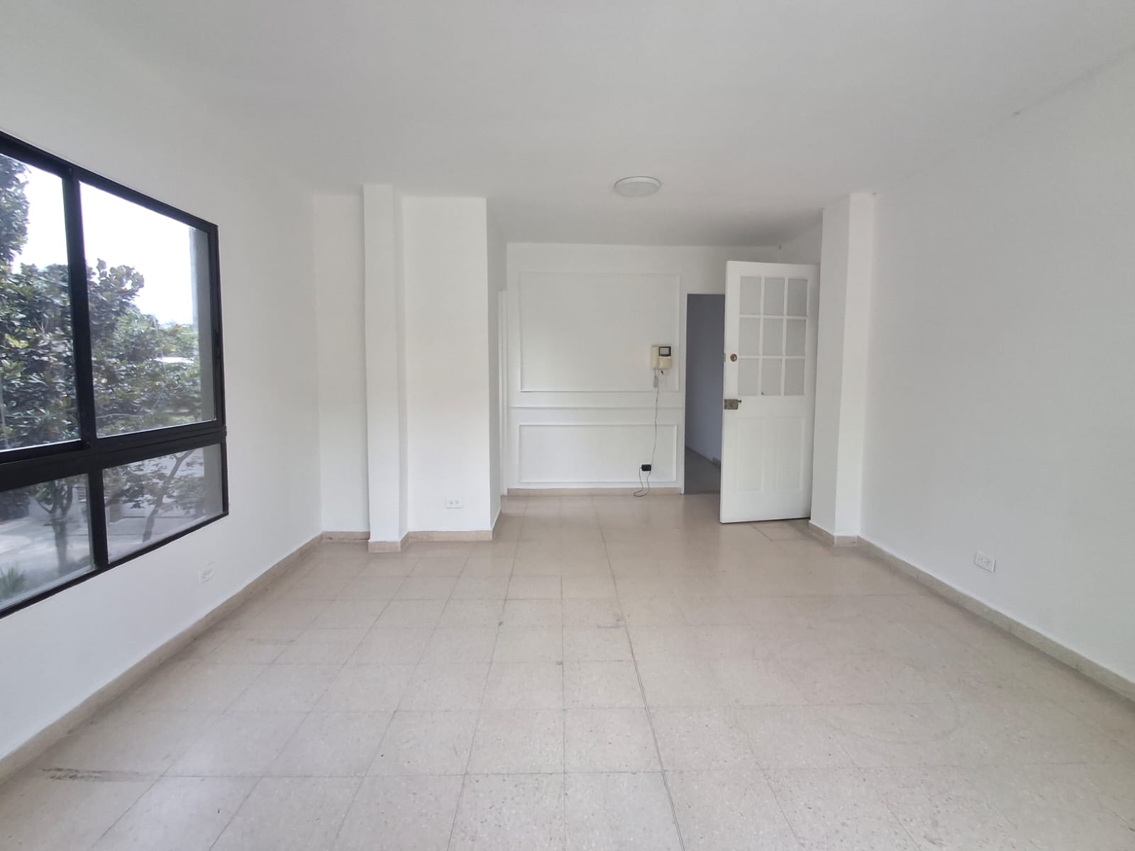 OFICINA EN ARRIENDO EN ENVIGADO COD 10630 - Foto 3