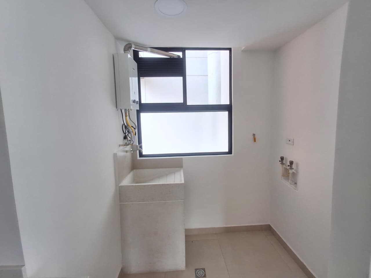 APARTAMENTO EN ARRIENDO EN SABANETA COD 10849 - Foto 13
