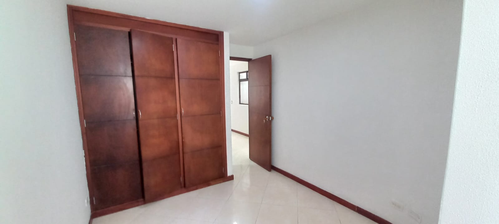 APARTAMENTO EN ARRIENDO EN ROBLEDO COD 7460 - Foto 17