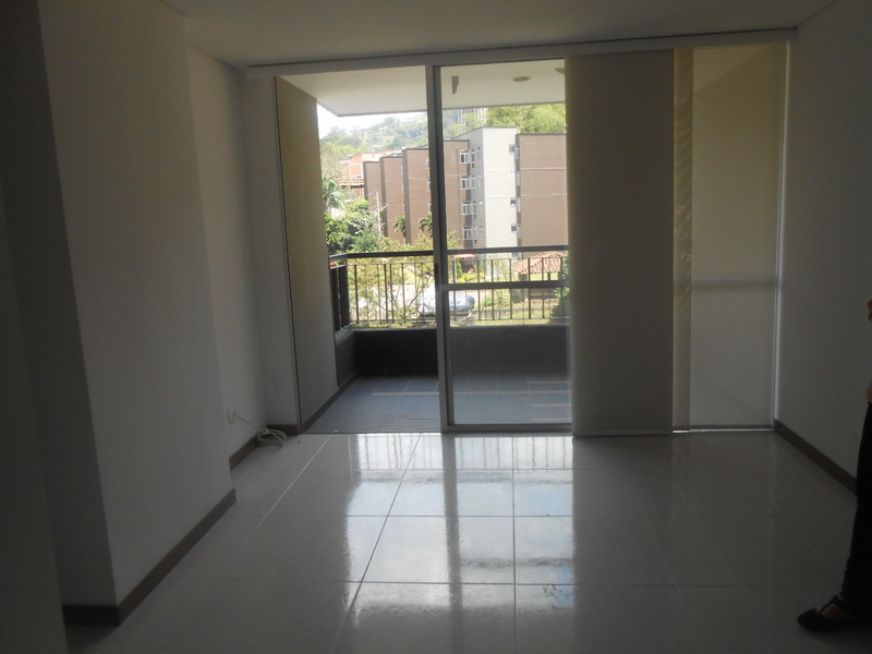 APARTAMENTO EN ARRIENDO EN SABANETA COD 3868 - Foto 3