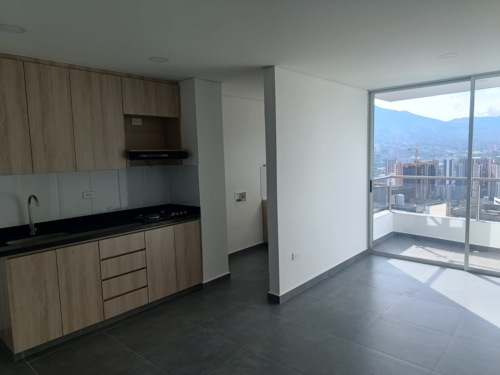 APARTAMENTO EN VENTA EN SABANETA COD 9415 - Foto 2