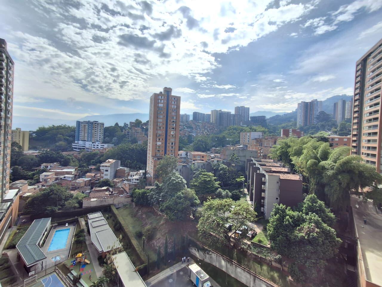 APARTAMENTO EN ARRIENDO EN SABANETA COD 10827 - Foto 16