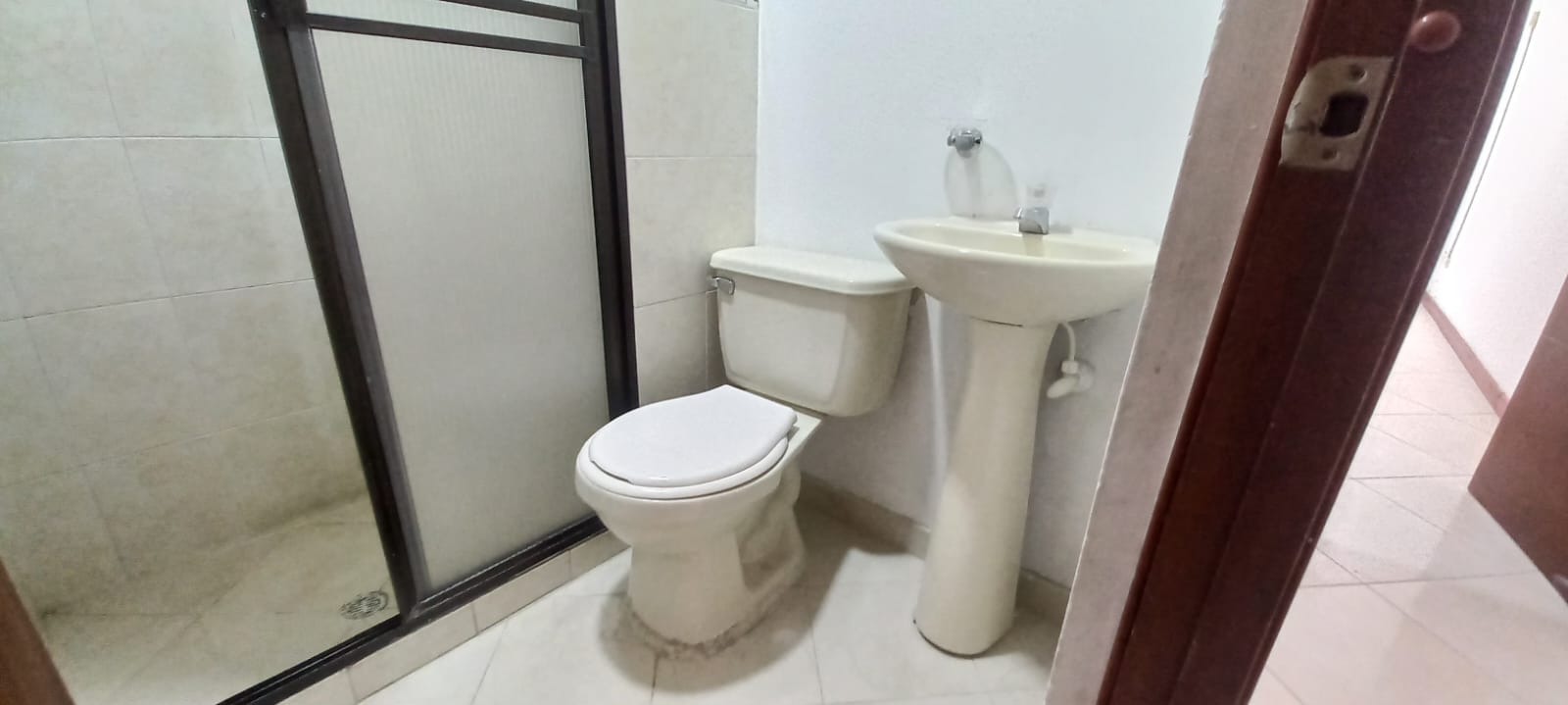 APARTAMENTO EN ARRIENDO EN ROBLEDO COD 7460 - Foto 6