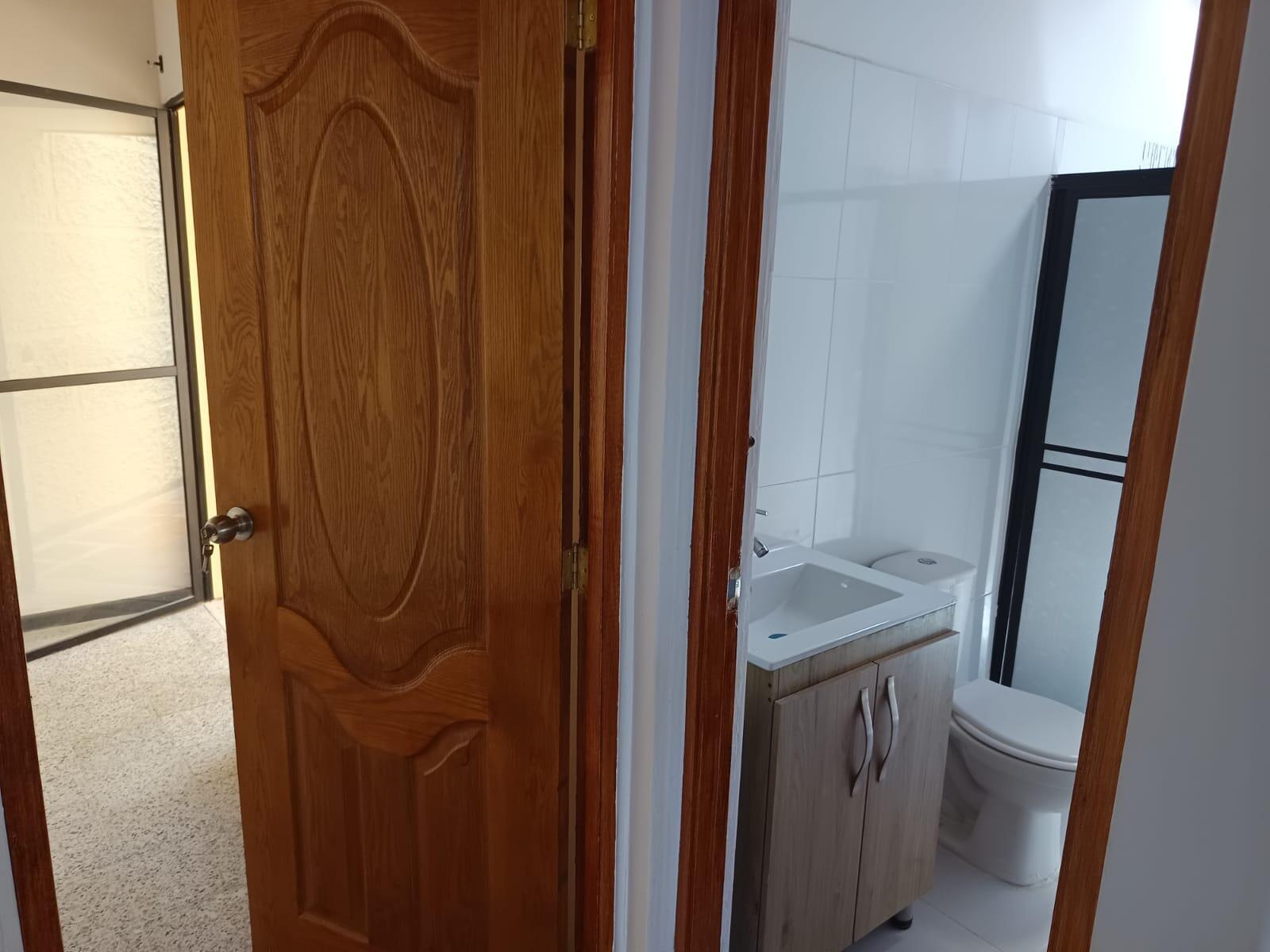 APARTAMENTO EN VENTA EN LA FLORESTA COD 10271  - Foto 23