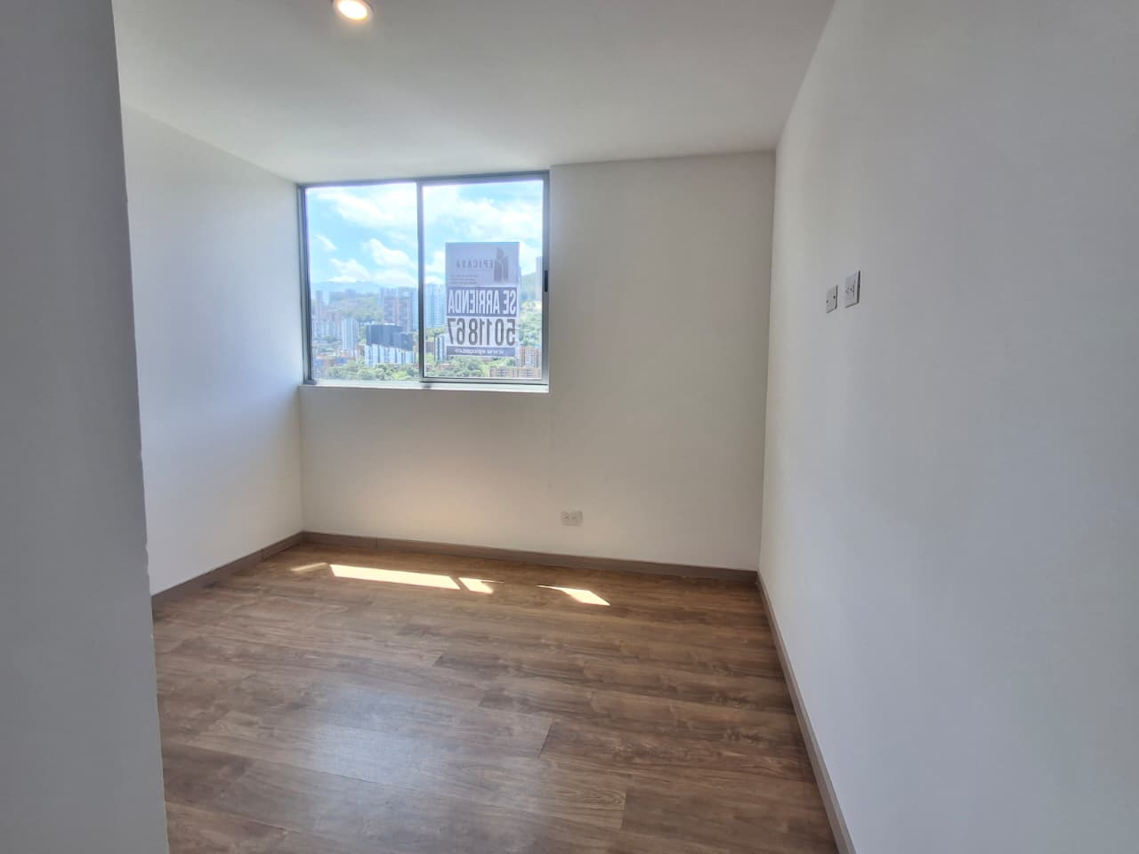 APARTAMENTO EN ARRIENDO EN MEDELLIN COD 10733 - Foto 3