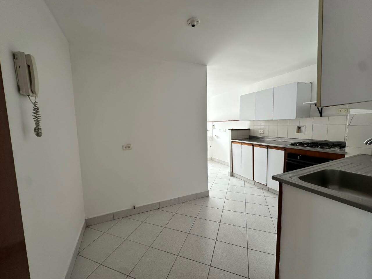 APARTAMENTO EN ARRIENDO EN BELEN COD 6900 - Foto 2